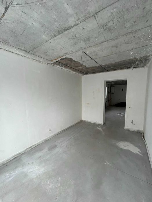 Терміново! Частковий ремонт. 2-к квартира біля парку Мами .