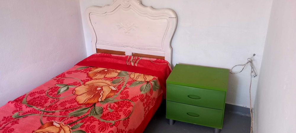 Quarto para arrendar perto das Gaeiras e caldas da Rainha