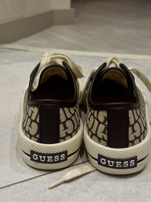 Кеди guess жіночі