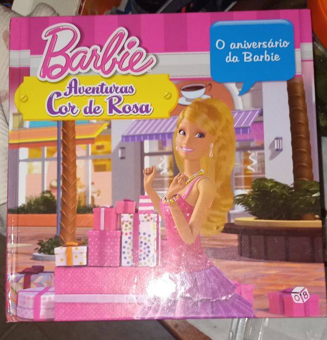 Barbie Aventuras Cor de Rosa