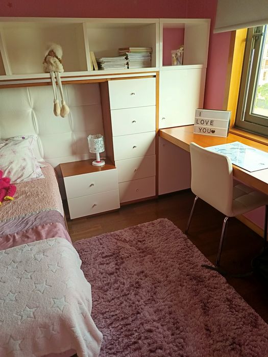 Mobília de quarto seminova