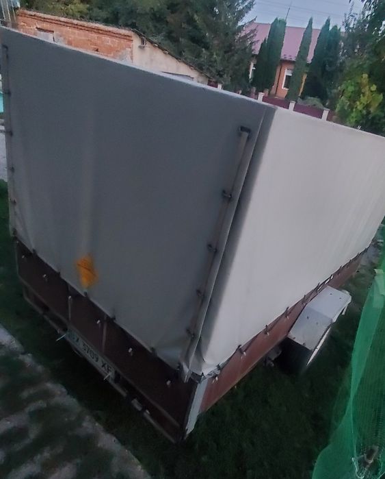 Причіп для легкового  авто