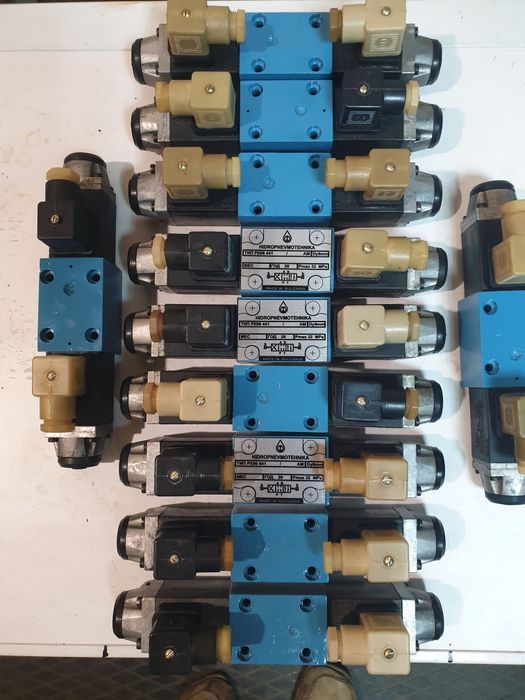 Продам гидрораспределители Рх 06 14, 24 ,34, 44,54, в 110 ,в 220 ,г 24
