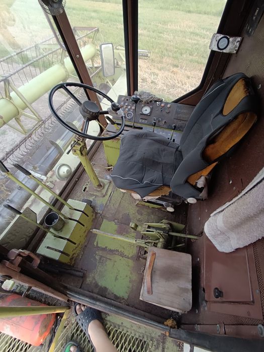 Комбайн фуршіт E517