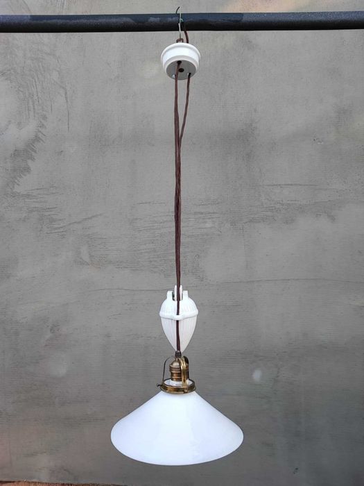 Przedwojenna porcelanowa lampa,przeciwwaga