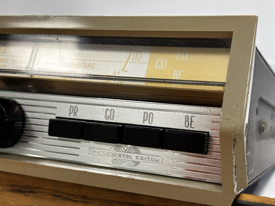 Auto Radio Continental Edison radioen S19
