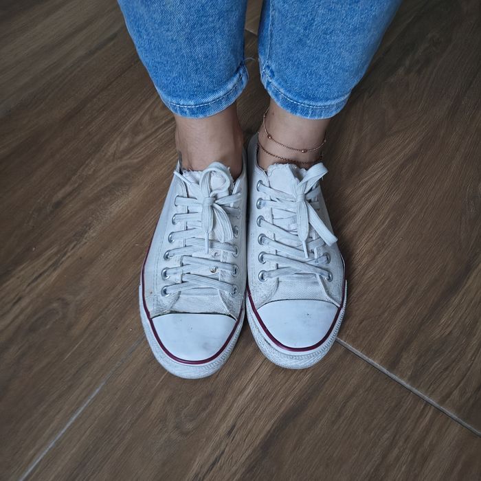 Białe tenisówki trampki Sinsay