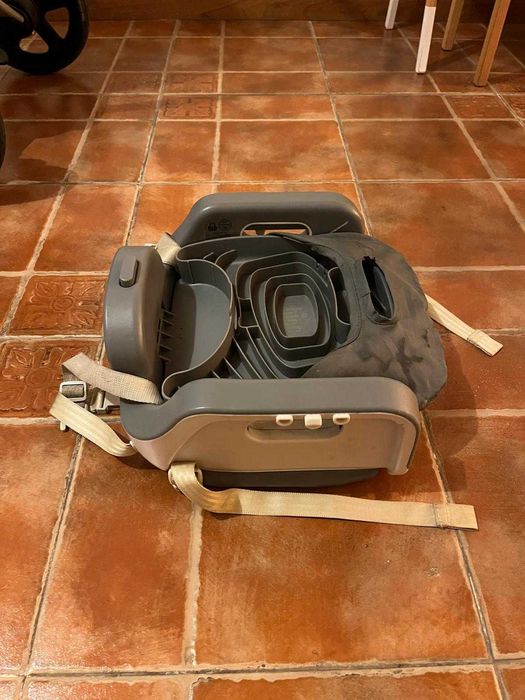 Cadeira de Papa / Assento Elevatório da Chicco - usado