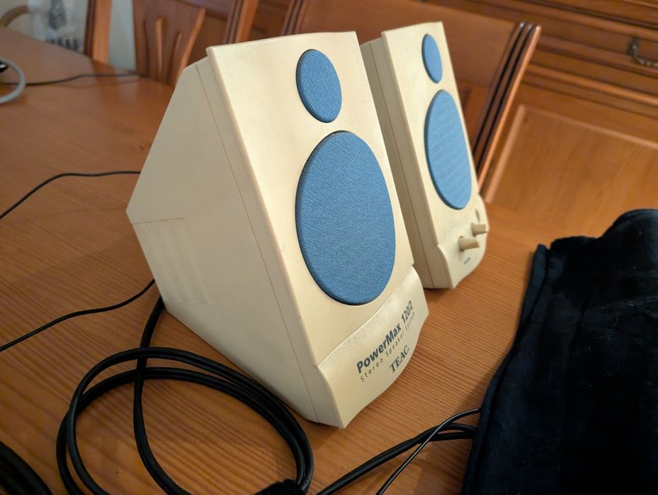 Colunas de secretária TEAC