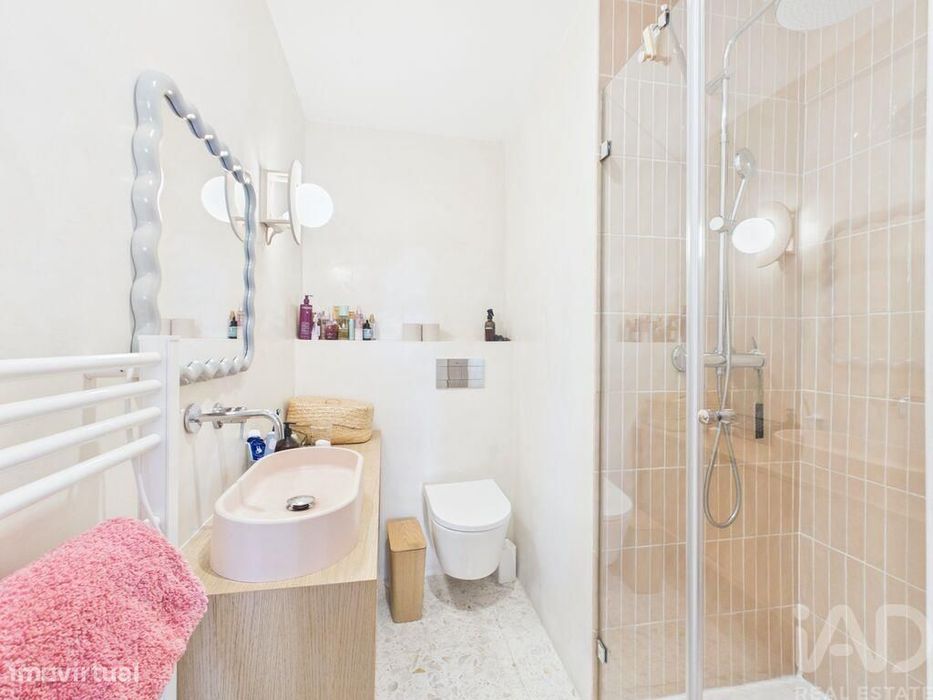 Apartamento T2 em Misericórdia de 62,2 m2