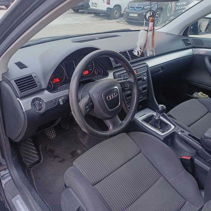 Audi A4 B7 2.0 versão 170cv