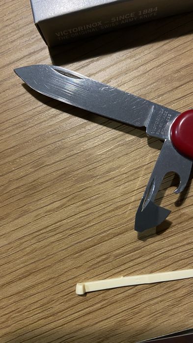 Складаний ніж Victorinox RECRUIT 0.2503.B1