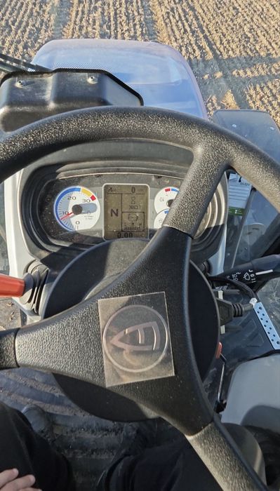 Nawigacja rolnicza FJDynamics AT2 Max Isobus, kontrola sekcji kamera