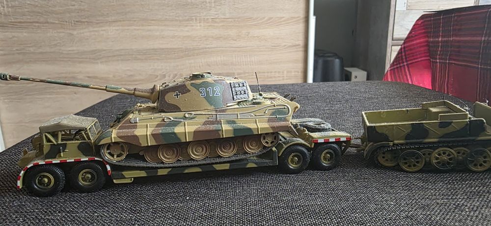 Sprzedam modele czołgów