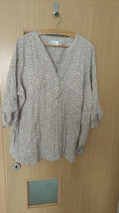 Lekka przerwna bluzka