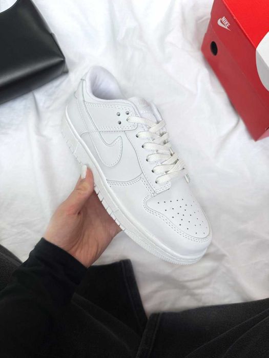 Кросівки Nike SB Dunk Low White жіночі шкіряні білі кеди Найк СБ Данк демісезонні | Женские кроссовки Данки белые демисезонные кожаные 36 37 38 39 40