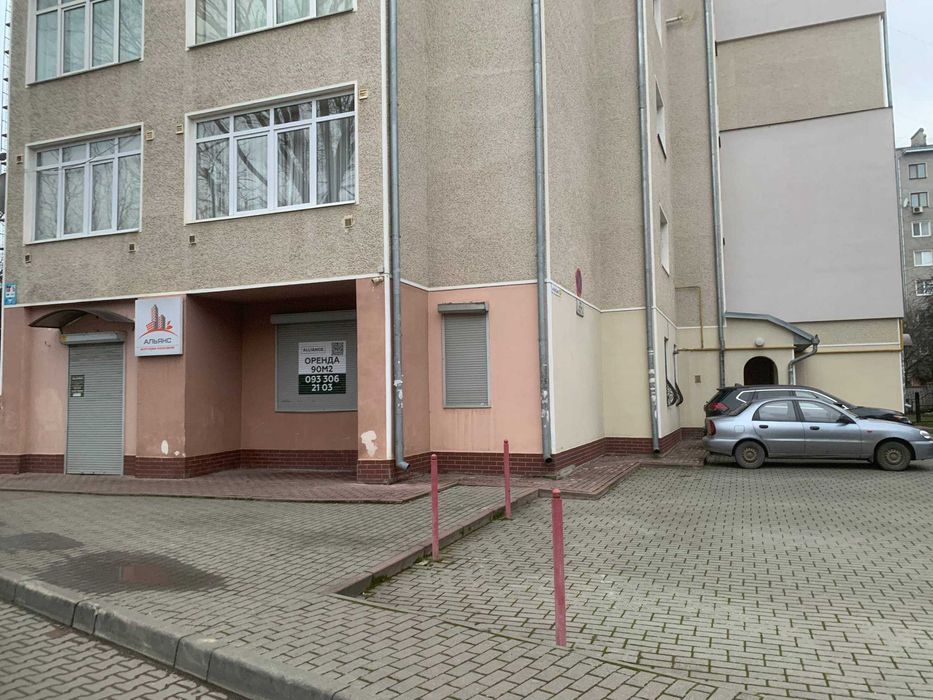Оренда комерційного приміщення Короля Данила - Центр