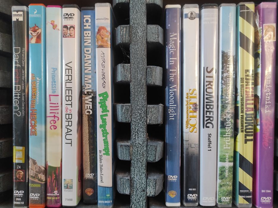 Filmy, bajki DVD j.angielski, niemiecki.Dostawa gratis
