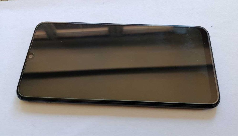 Смартфон Samsung A50
