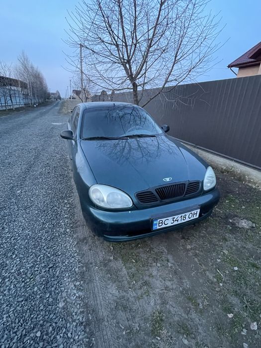 Продам Daewoo lanos 1.5 газ бензин