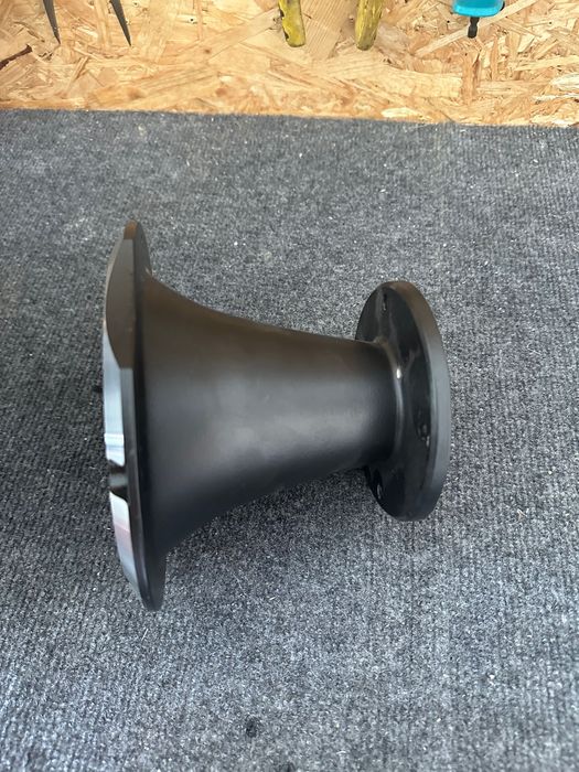 Boca da jbl em alumínio