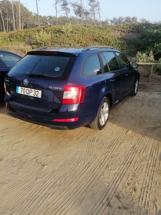 Skoda oktavia 2.0 tdi 150cv.Troco por um carro de sete lugares.