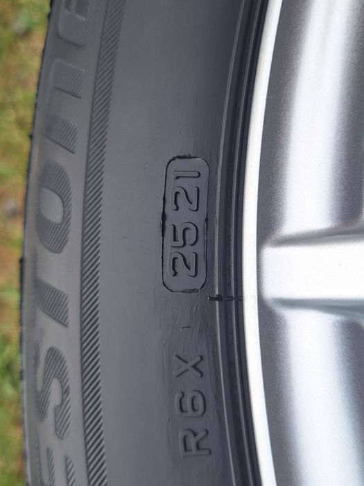 Зимовий Bridgestone 205 60 16 протектор 90%