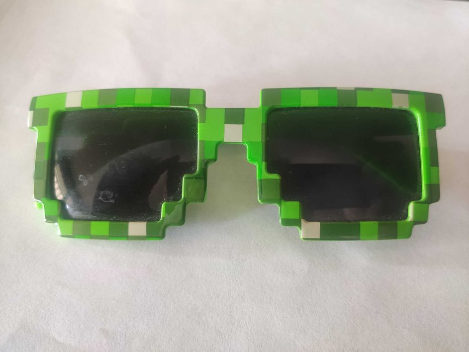 Pistolety i okulary Minecraft