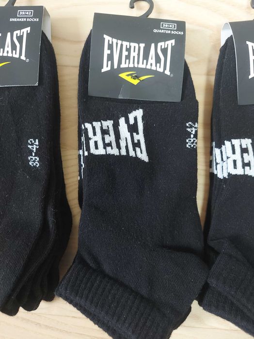 4 opakowania 3-pack skarpety Everlast rozm. 39-42