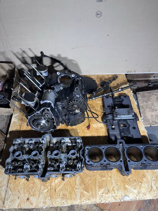 Silnik bandit 1200 całość