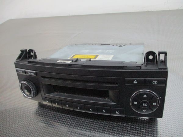 Rádio / auto-rádio MERCEDES-BENZ Classe B (W245)