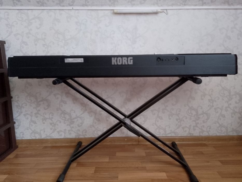Цифрове піаніно Korg SP 170S