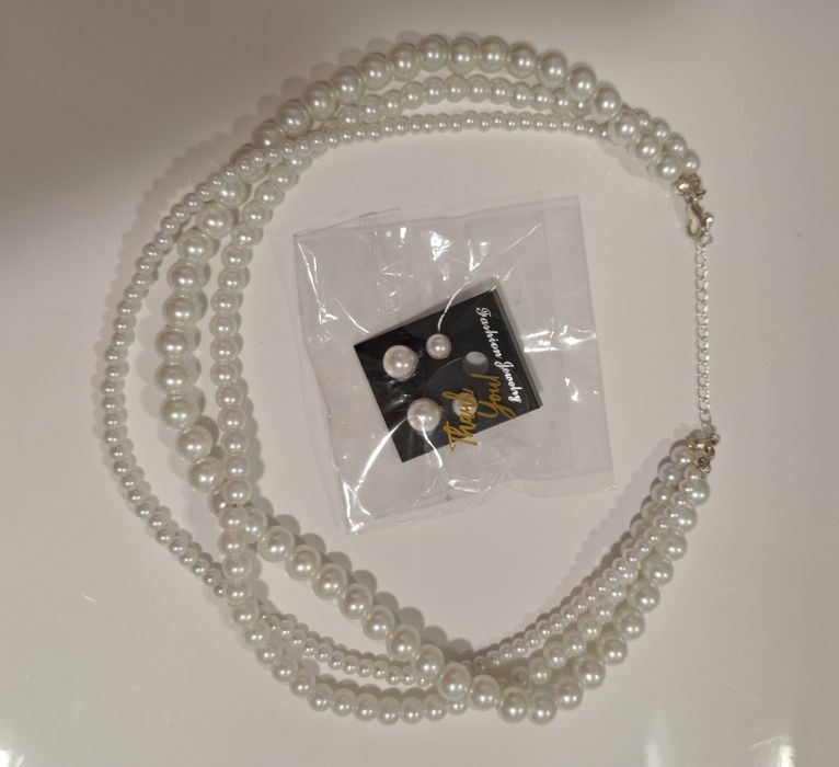 Чокер, потрійне намисто з перлин, пусети з перлин