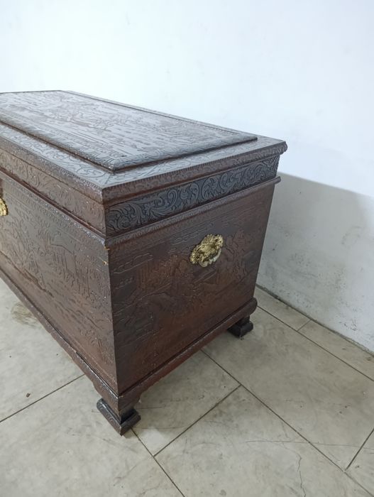 Arca madeira para arrumação