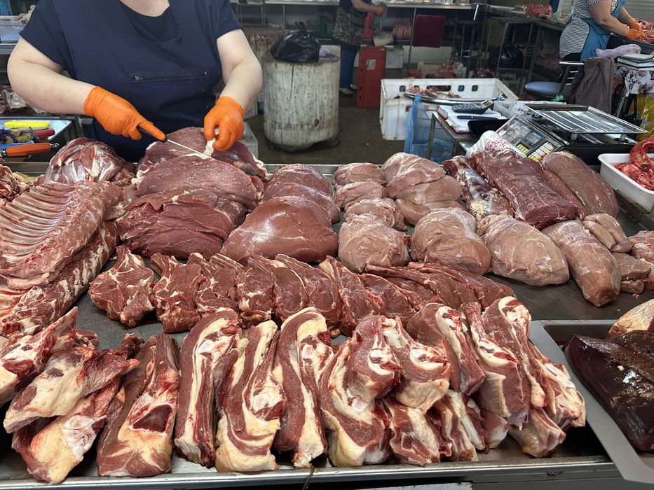 Яловичина одесса, говядина, телятина, одесса, субпродукты, субпродукти, свіже мясо, печень, легені, баранина , ягнятина, бутер