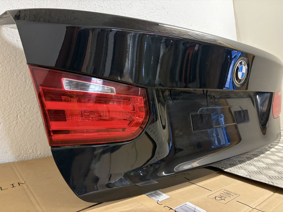 Klapa tył bmw f30 475 blacsaphir