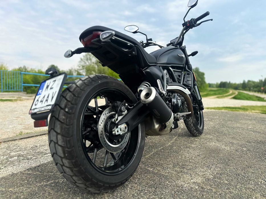 Ducati Scrambler Icon Dark 2025