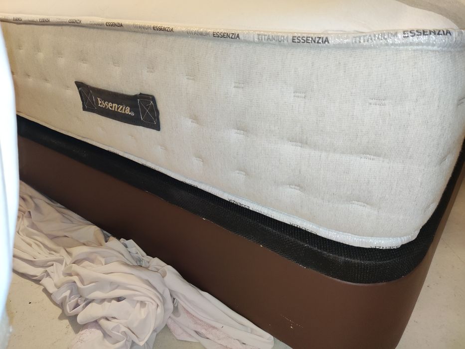 Colchão + Sommier (2.10/1.40)