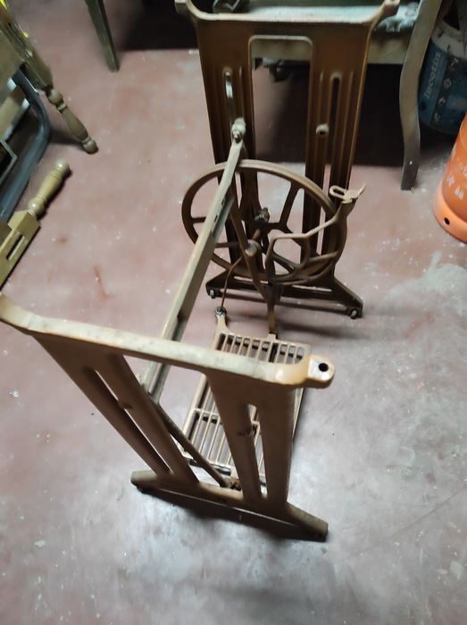 Pé de máquina de costura