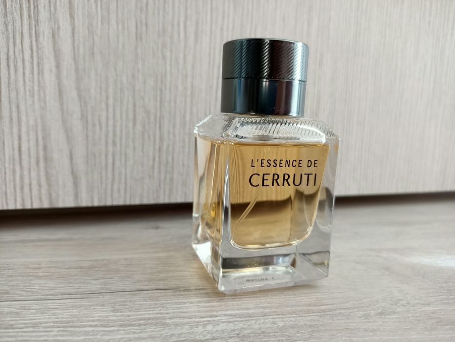 Духи Cerruti L`Essence de Cerruti