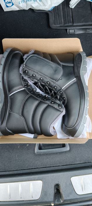 Buty robocze ocieplane