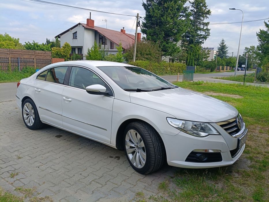 Sprzedam samochód osobowy Passat CC zadbany