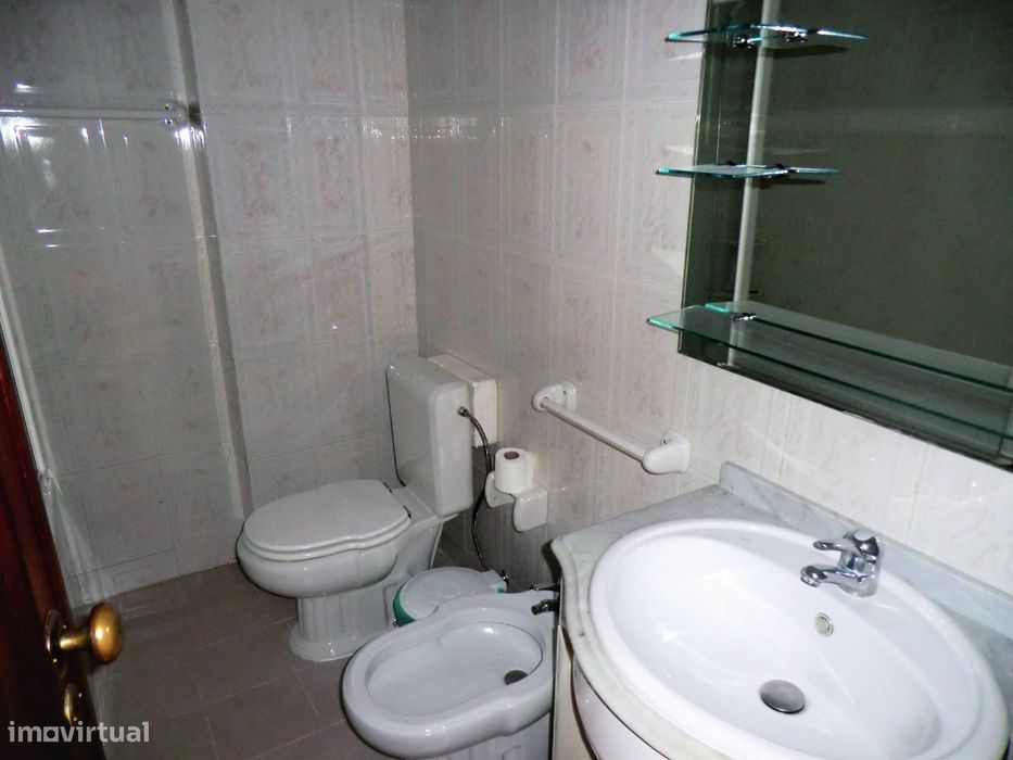 Apartamento T2, com terraço, Forca, Aveiro