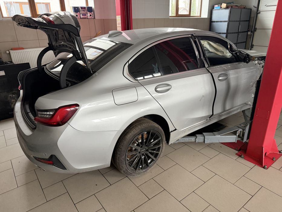 BMW 330і G20 розбір на запчастини розборка по запчастинах