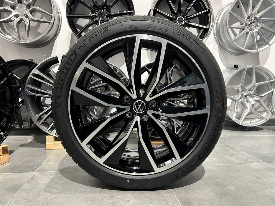 Oryginalne koła letnie 19 5x112 Skoda Superb III IV VW Passat B8 B9 Michelin