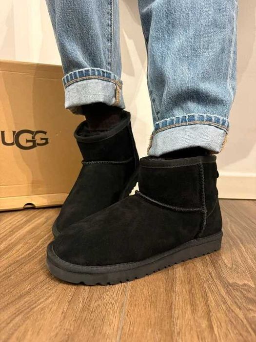 UGG Classic Ultra mini R.37