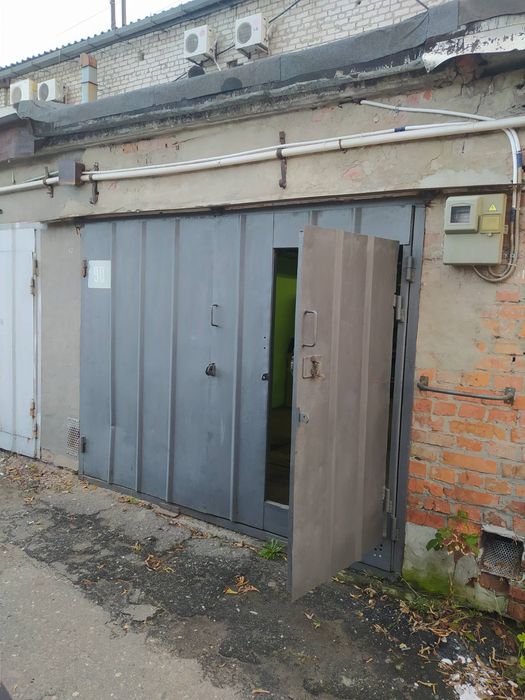 Продам гараж с капитальным  ремонтом, на Салтовке, район 24х этажки.