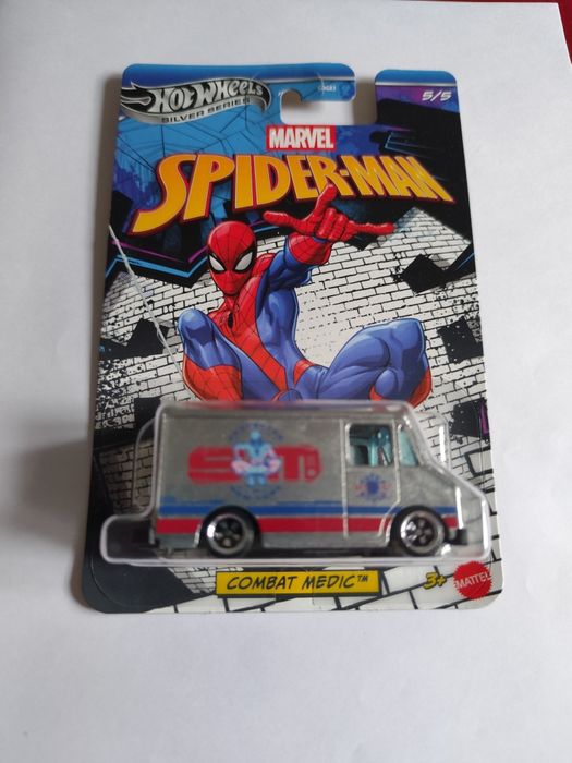 Hot Wheels Combat Medic Spider-Man