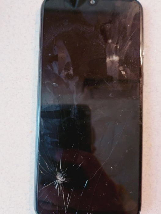 Sprzedam telefon  w taki stanie co na zdjęciach
