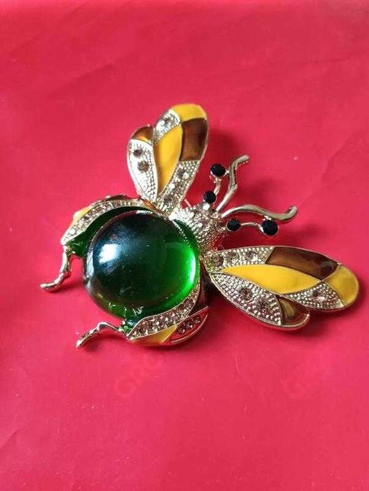 Брошка бджола бджілка велика з гірським кришталем